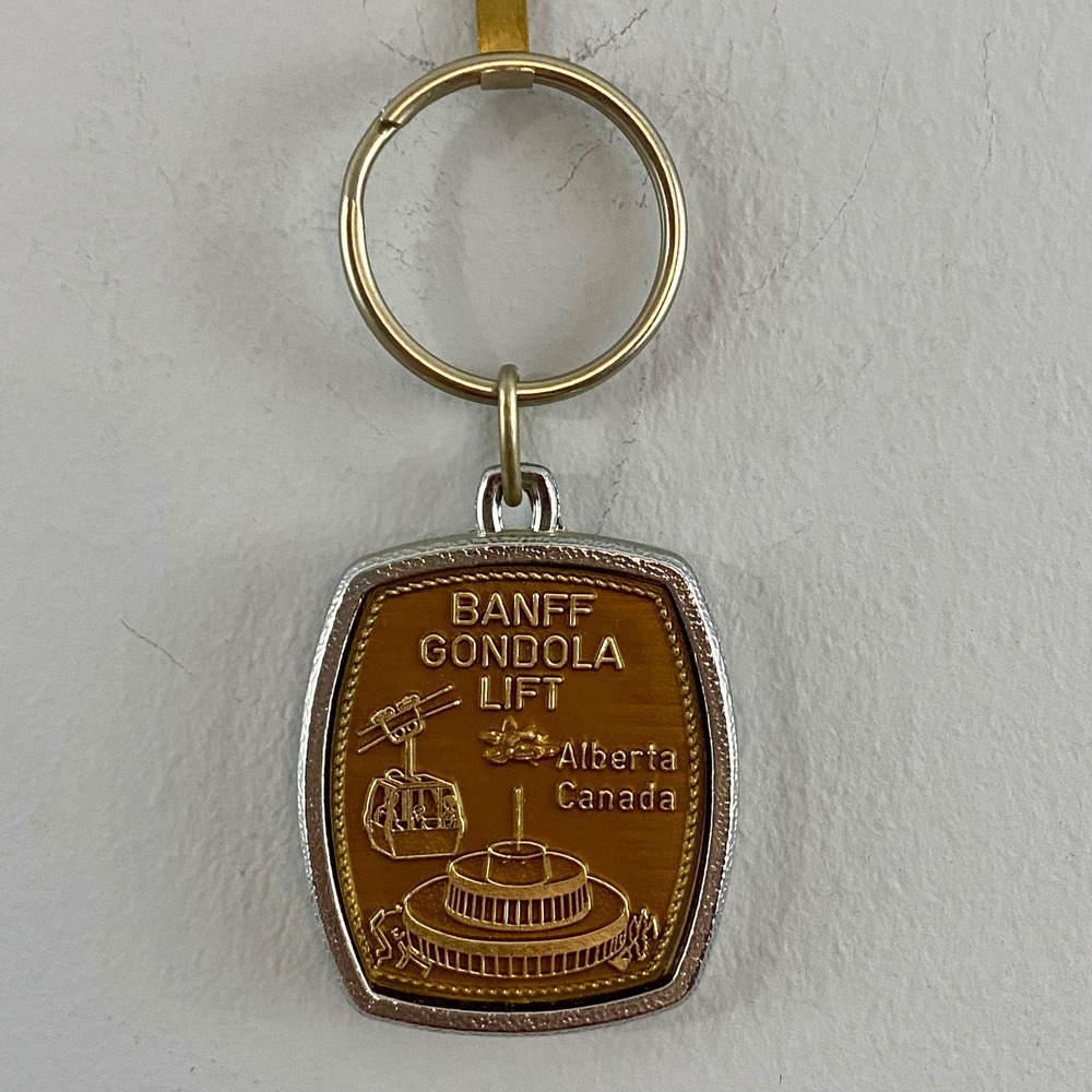 Vintage Banff Gondola Lift Alberta Canada Keychain Gold Tone Maple Leaf Souvenir